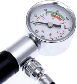 LHP Fietspomp Mini - Analoog Drukmeter - Inclusief Naaldventiel En Fietsbandreparatieset 12 LHP Fietspomp Mini - Analoog Drukmeter - Inclusief Naaldventiel En Fietsbandreparatieset -Fietswereld Verkoop 1103x1200 1