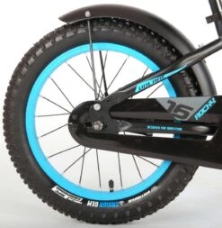 Volare Rocky Kinderfiets - 16 Inch - Zwart Blauw - 95% Afgemonteerd - Prime Collection -Fietswereld Verkoop 1173x1200