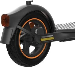 Ninebot By Segway KickScooter F40i - E-step - Actieradius: 40km - Snelheid: 25km/h - Officieel Benelux Model -Fietswereld Verkoop 1200x1074 6