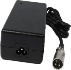 Universele Fietsaccu Lader - Elektrische Fietsoplader - 36V - 2A - Met XLR 3 Pins Stekker -Fietswereld Verkoop 1200x1186 3