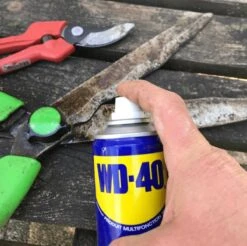 WD-40® Multi-Use Product Classic - 200ml - Multispray - Smeermiddel, Ontvetter En Anti-Corrosie -Fietswereld Verkoop 1200x1197 10
