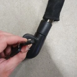 Maxx-Locks Bulls Kettingslot - Solid Pantserslot Uit Gehard Staal - Gebruik Slot Lock Motor Scooter Fiets Motorslot Scooterslot - Alternatief Voor Ketting Ringslot Cijferslot Kabelslot Beugelslot - Lengte 100CM Dikte 8MM - Zwart 17 Maxx-Locks Bulls Kettingslot - Solid Pantserslot Uit Gehard Staal - Gebruik Slot Lock Motor Scooter Fiets Motorslot Scooterslot - Alternatief Voor Ketting Ringslot Cijferslot Kabelslot Beugelslot - Lengte 100CM Dikte 8MM - Zwart -Fietswereld Verkoop 1200x1200 121