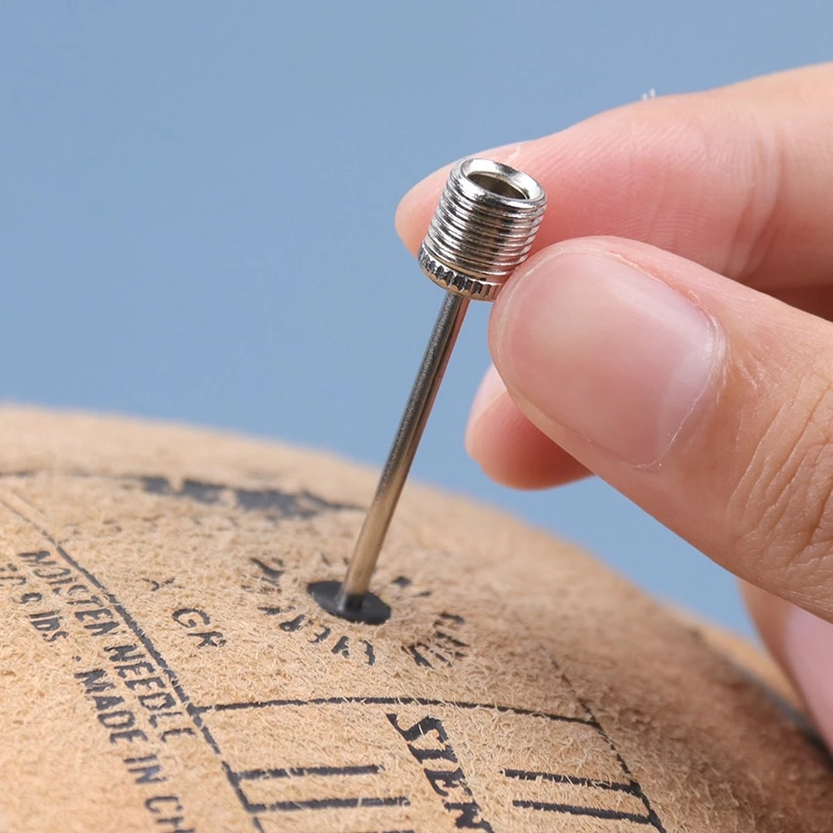 Ventielnaald Balpomp - Ballenpomp Naalden - Voetbalpomp - Basketbalpomp - Opblaasventiel - Ventiel Van Bal Naar Auto - Amerikaans - RVS 3 Ventielnaald Balpomp - Ballenpomp Naalden - Voetbalpomp - Basketbalpomp - Opblaasventiel - Ventiel Van Bal Naar Auto - Amerikaans - RVS