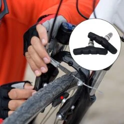 2 Set Universele Rubberen Fiets V Remblokken Set - 2 Paar – 4Stuks – 70mm | Rubber Remblokjes | Fietsen Remblok | Remblokkenset | Remblokset Geschikt Voor Mountainbike, Stadsfiets, Vouwfiets En Tourfiets -Fietswereld Verkoop 1200x1200 670