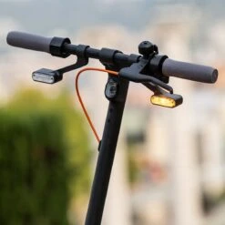 Ninebot By Segway KickScooter F40i - E-step - Actieradius: 40km - Snelheid: 25km/h - Officieel Benelux Model -Fietswereld Verkoop 1200x1200 830