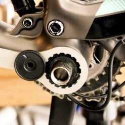 BBB Cycling Hollowtech II Trapassleutel - Bracketgrip - Crankstel - Voor Diverse Draad Trapas Lagers - BTL-27L -Fietswereld Verkoop 1200x1200 931