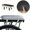 Lynnz® Bagagedrager Kussen - Fietskussen Achter - Bagagedragerkussen - Kussentje - Fiets Kussen 2 Lynnz® Bagagedrager Kussen - Fietskussen Achter - Bagagedragerkussen - Kussentje - Fiets Kussen -Fietswereld Verkoop 1200x1200 955