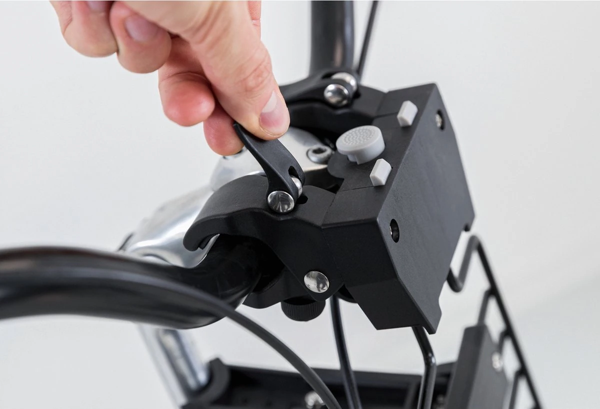 Trixie Houder Voor Fietsmand Stuur #13108 10 Trixie Houder Voor Fietsmand Stuur #13108 - Afbeelding 8