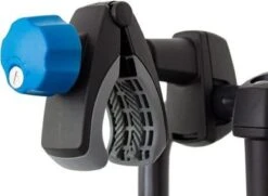 XLC Azura LED Fietsendrager - 2 Fietsen - E-Bike - 13/7 Polig 24 XLC Azura LED Fietsendrager - 2 Fietsen - E-Bike - 13/7 Polig -Fietswereld Verkoop 1200x880 1