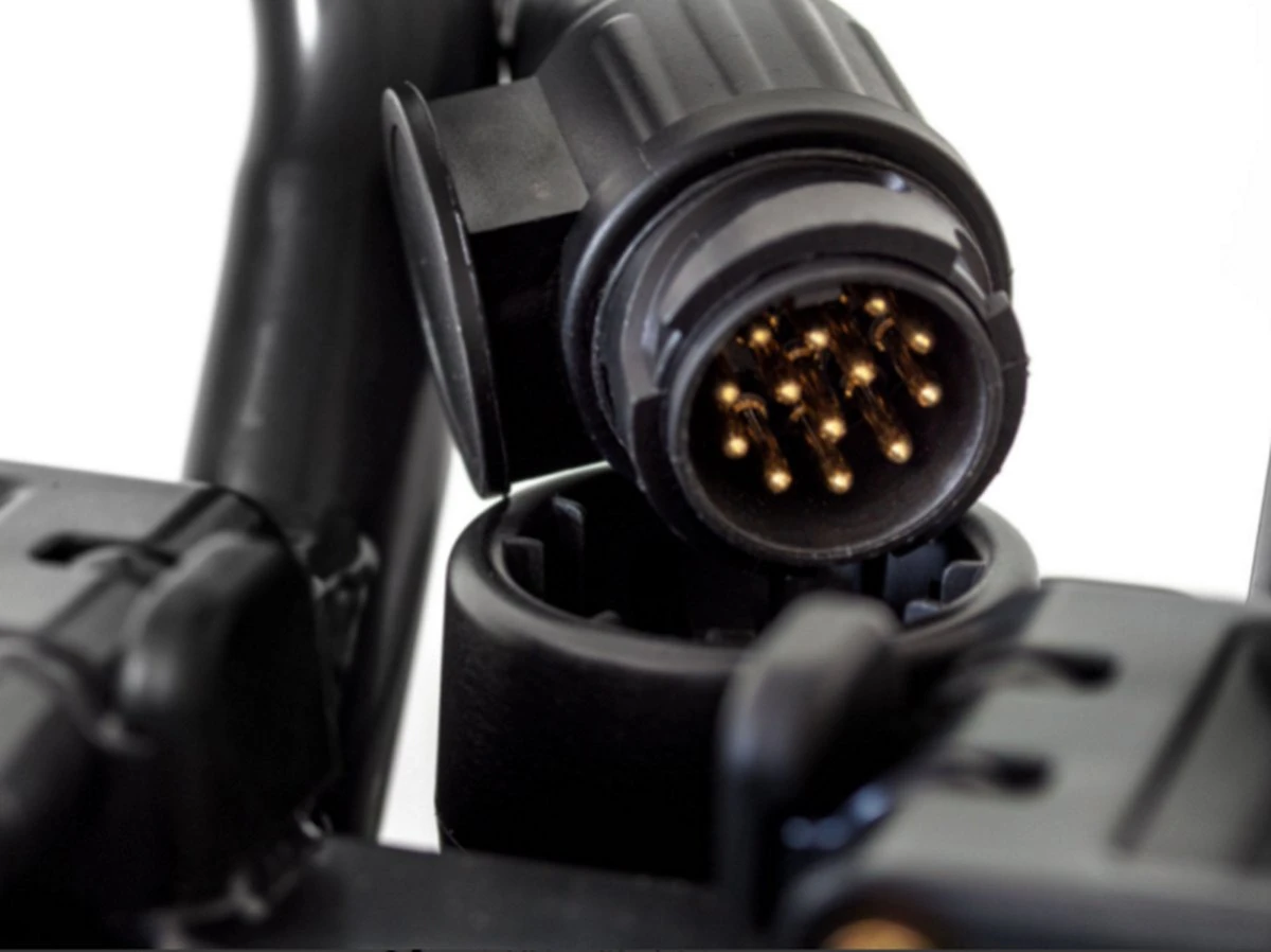 XLC Azura LED Fietsendrager - 2 Fietsen - E-Bike - 13/7 Polig 13 XLC Azura LED Fietsendrager - 2 Fietsen - E-Bike - 13/7 Polig - Afbeelding 11