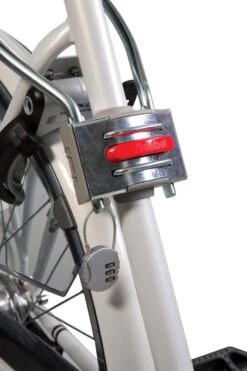 Qibbel Kabelslot Voor Kinderstoeltje -Fietswereld Verkoop 799x1200 4