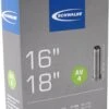 Schwalbe Binnenband - AV4 - 16 Inch X 1 3/8 - 18 X 1.35 - Auto Ventiel - 40mm 1 Schwalbe Binnenband - AV4 - 16 Inch X 1 3/8 - 18 X 1.35 - Auto Ventiel - 40mm -Fietswereld Verkoop 806x1200