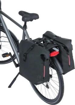 Basil SoHo Dubbele Fietstas MIK - Zwart - 41 Liter -Fietswereld Verkoop 855x1200