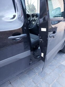 Reflecterende Stickers Set 10 St (6 Cm Lang / 3 Cm Breed) - Klasse 1 - Fiets, Aanhangwagen, Paaltjes,... 11 Reflecterende Stickers Set 10 St (6 Cm Lang / 3 Cm Breed) - Klasse 1 - Fiets, Aanhangwagen, Paaltjes,... -Fietswereld Verkoop 899x1200 9